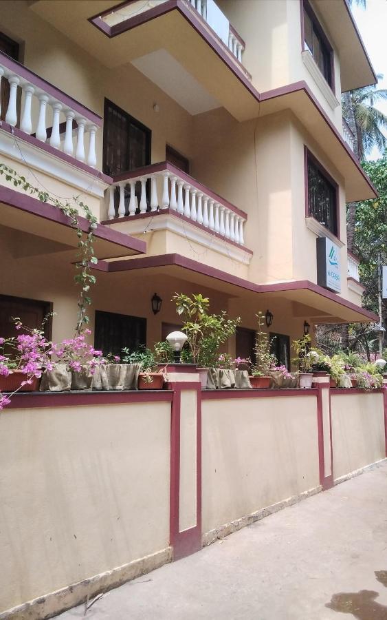 Di Casa Resort Calangute Exteriör bild