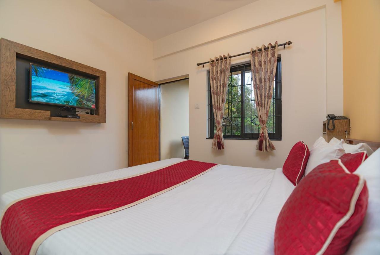 Di Casa Resort Calangute Exteriör bild