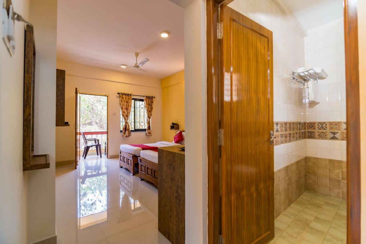 Di Casa Resort Calangute Exteriör bild